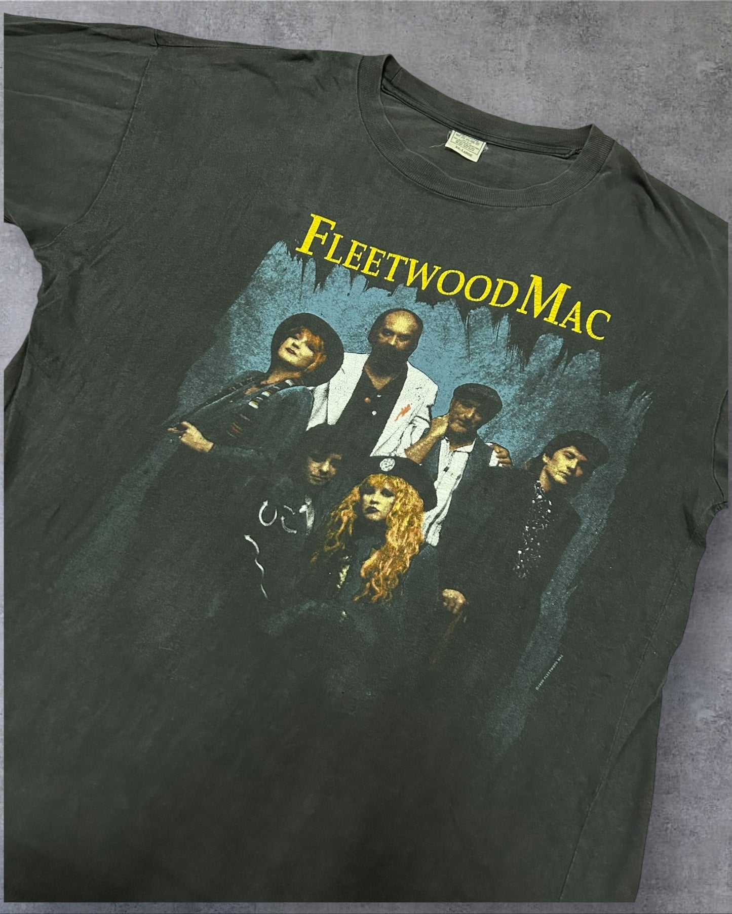 1990 Fleetwood Mac Behind The Mask XL