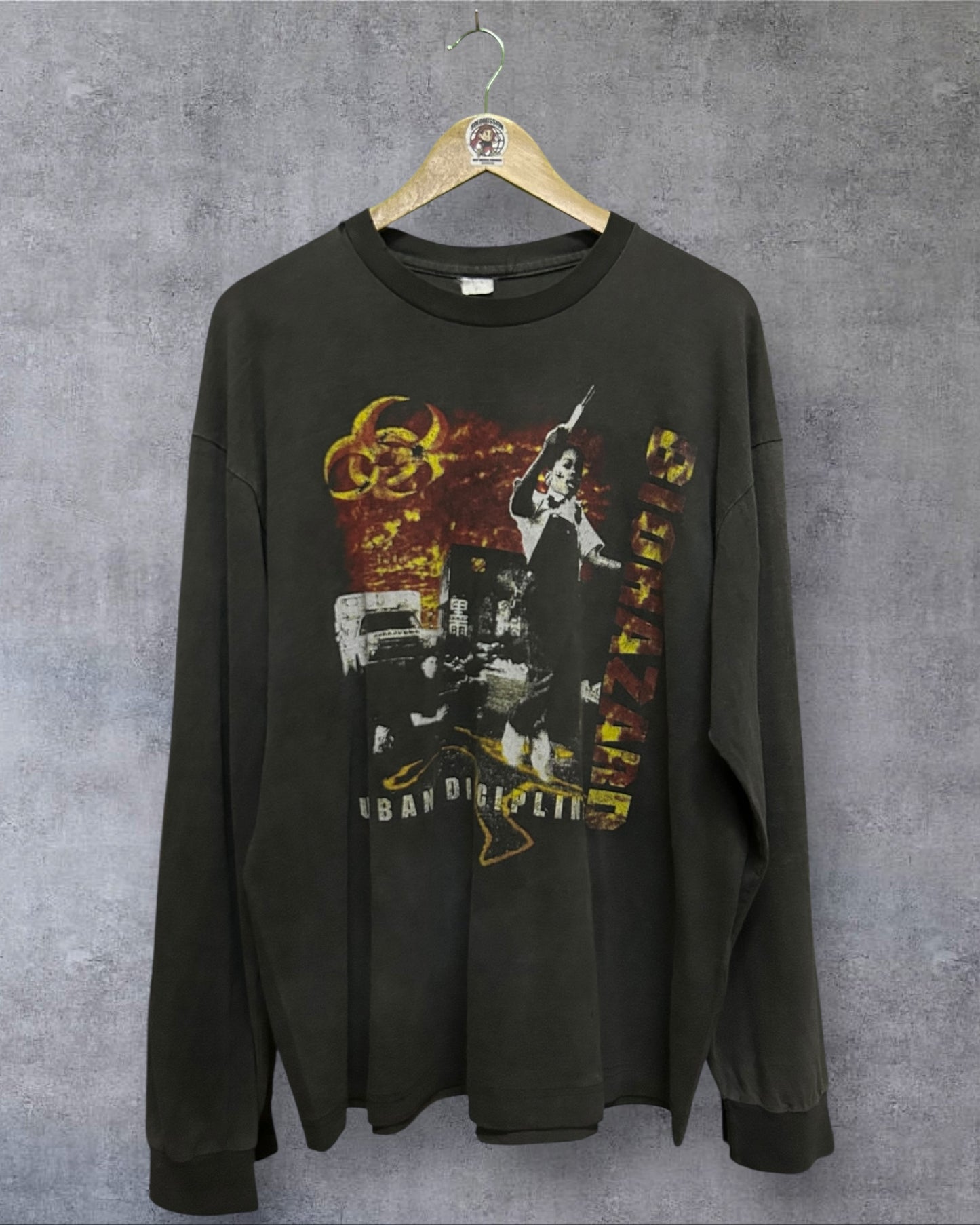 90’s Biohazard Urban Chaos Longsleeve XL