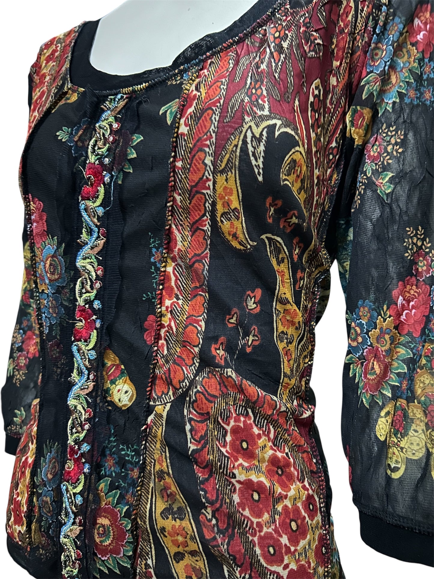 Women’s Floral and Nesting Doll Vintage Pattern With Lace Strip on front Long Sleeve