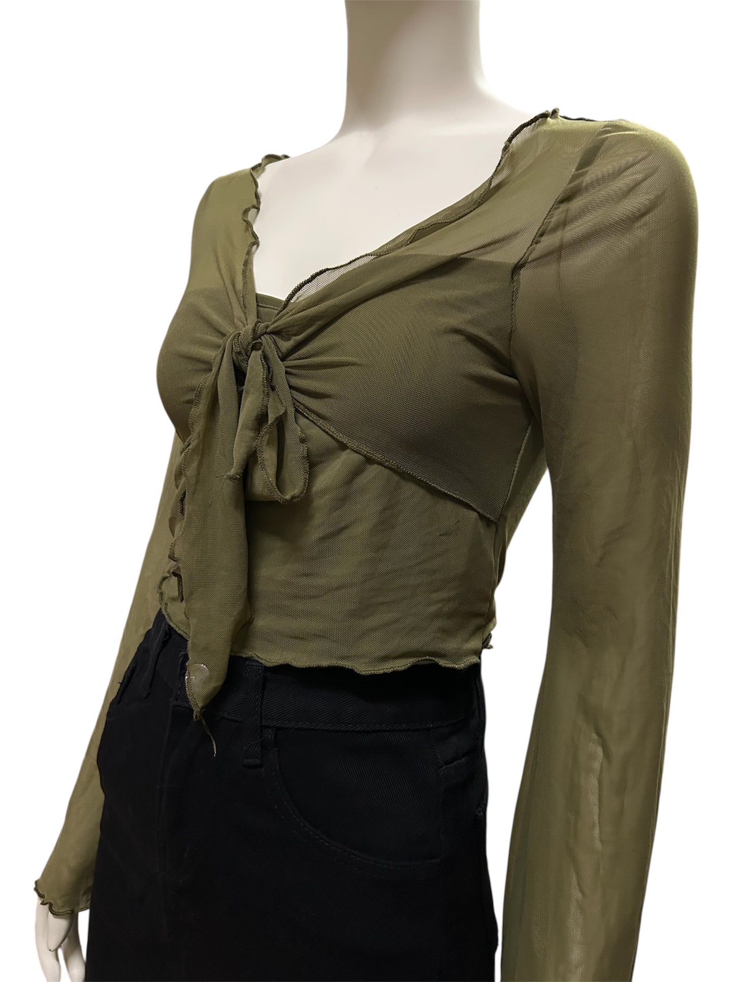 Women’s Tie Front Lettuce Trim Vneck Flare Long Sleeve Crop Tee Shirt Top