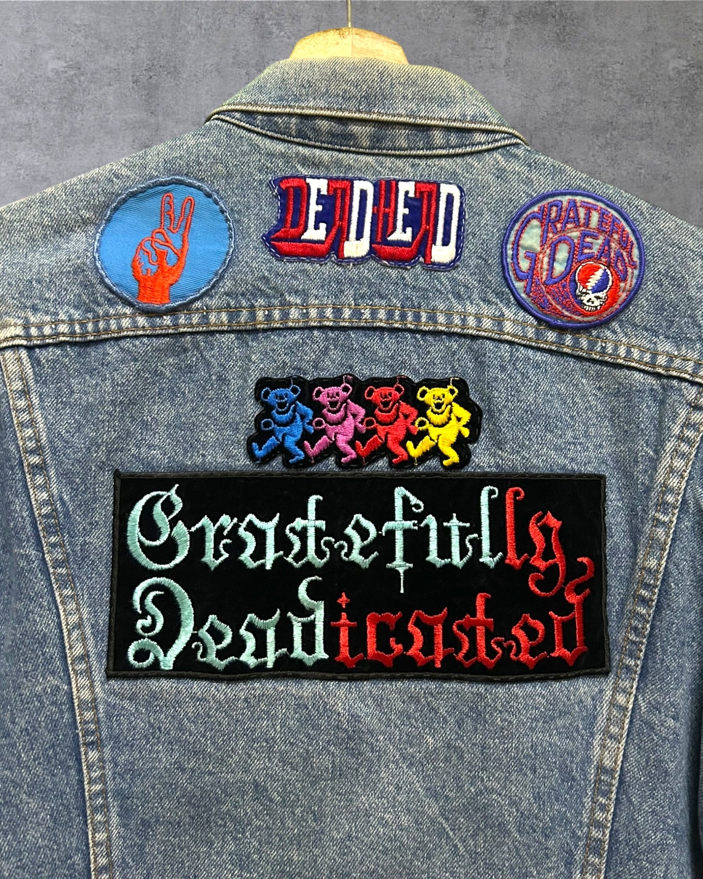 Levi’s Custom Grateful Death Patch Denim Jacket Small to Medium
