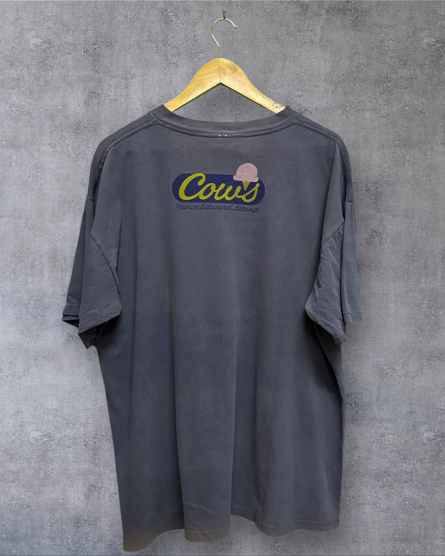 Vintage 90’s Cows Ice Cream XL