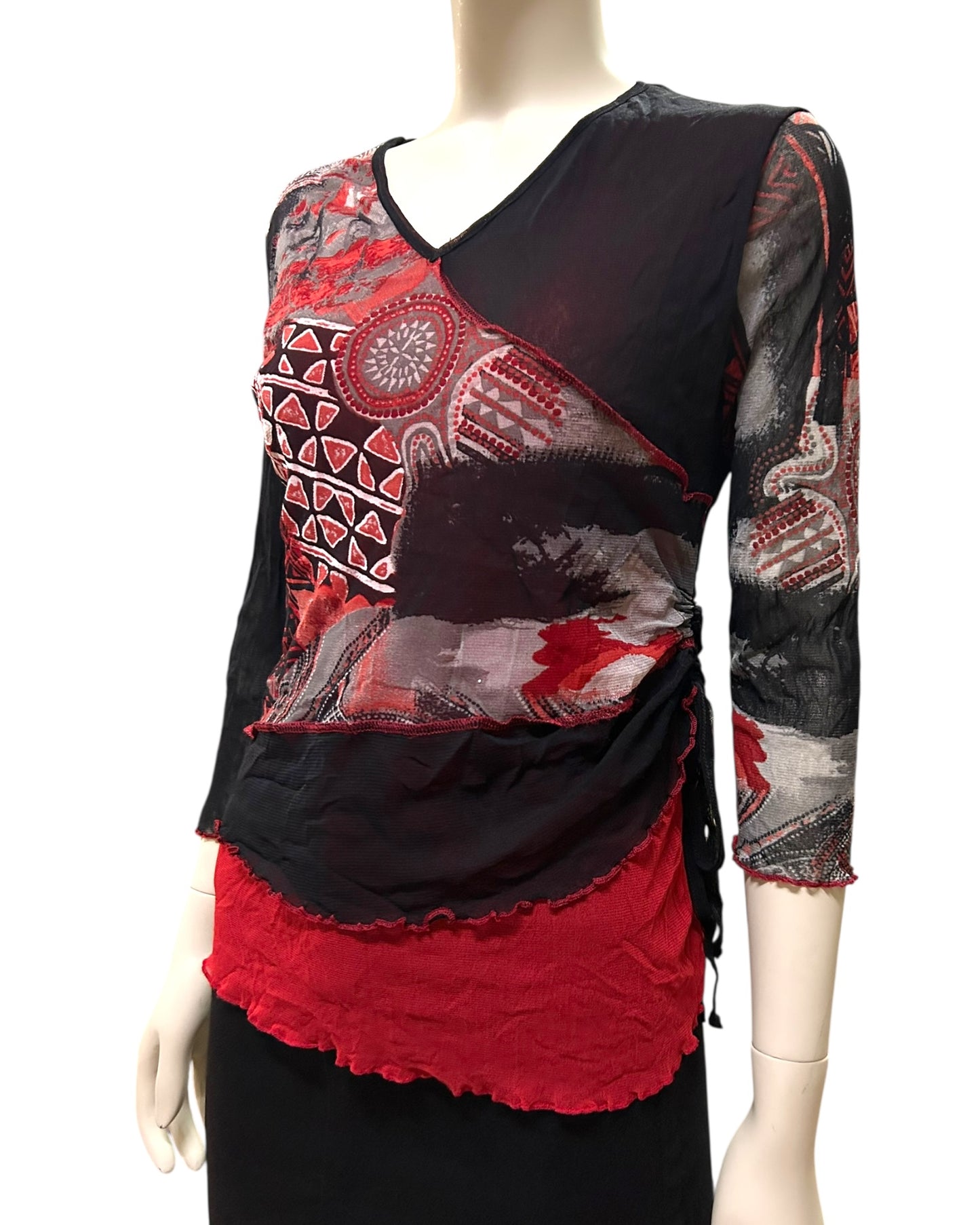 Theiry Grapghic Mesh Top Small