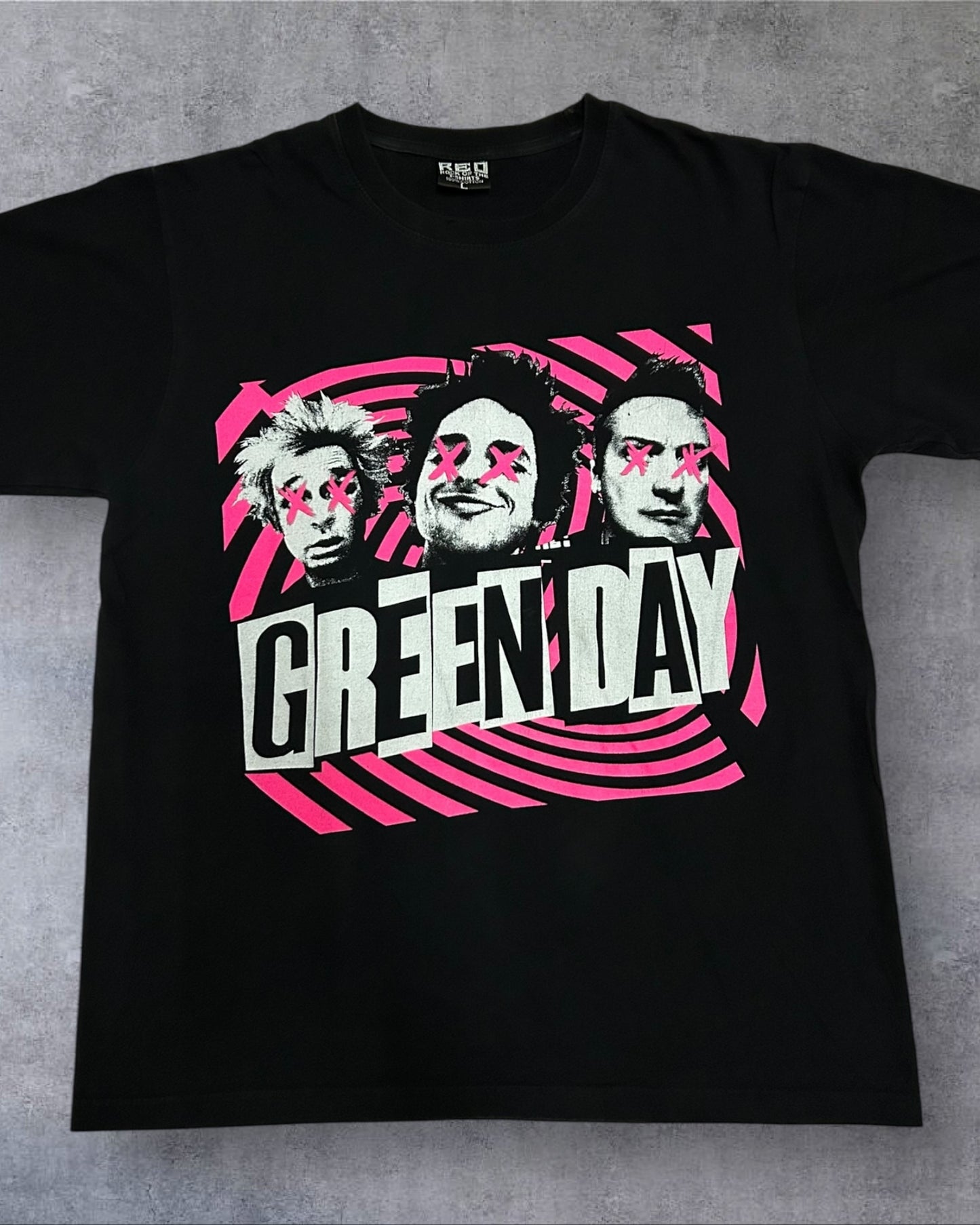 2000’s Boot Green Day Uno! Dos! Tres! Tour Shirt Large
