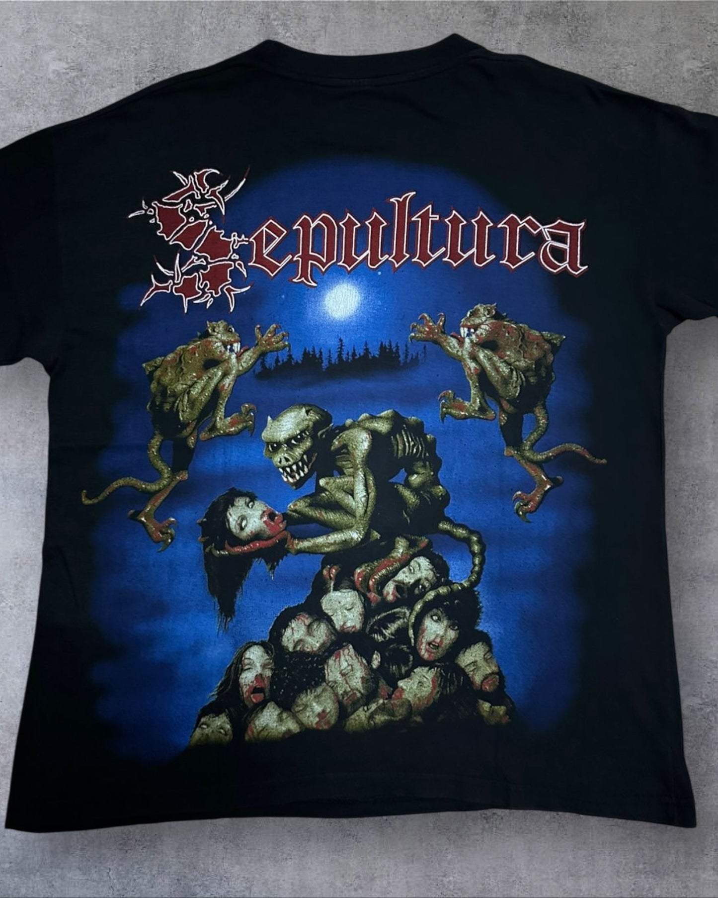 90s Sepultura “Beneath The Remains” Euro XL