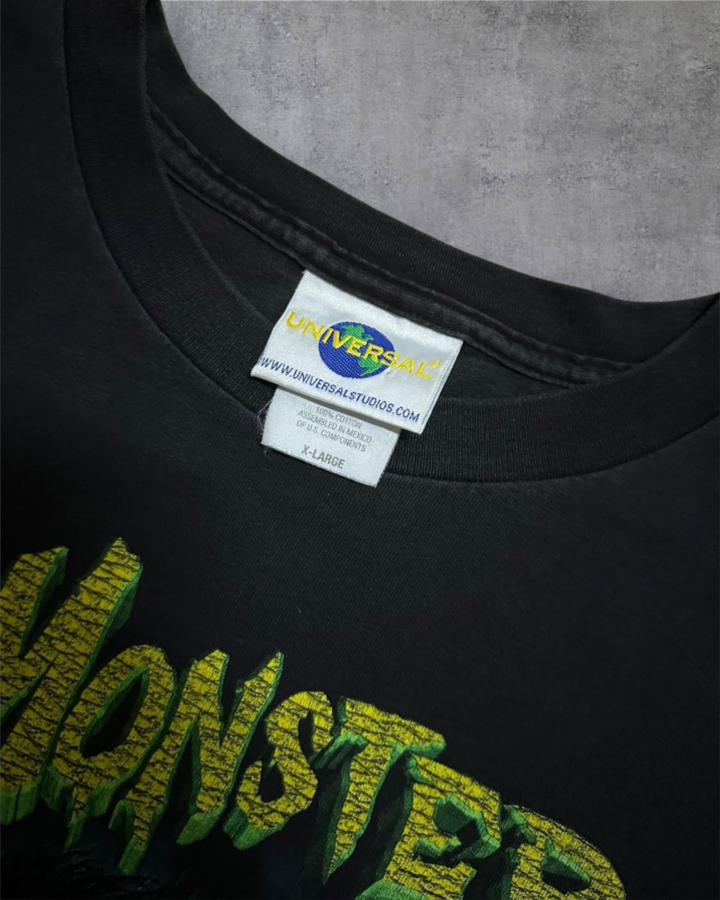Vintage Hulk “The Monster The Machine” Universal Studio Tag XL