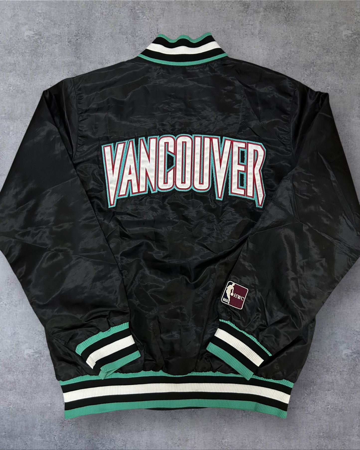 Vancouver Grizzlies Teady Bear Black Varsity Satin Jacket Large to XL