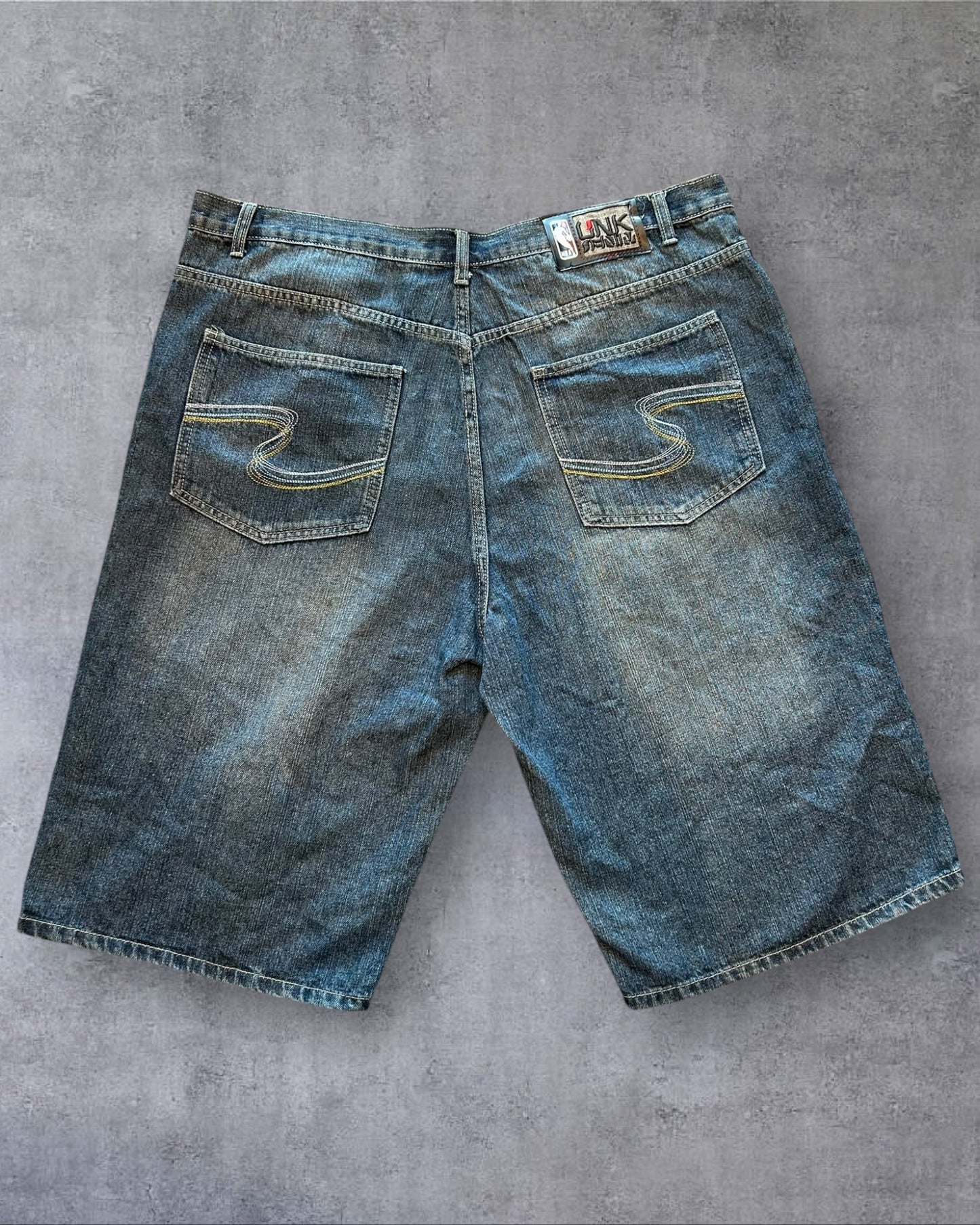 NBA UNK Basketball Teams Patch Jorts Size 40