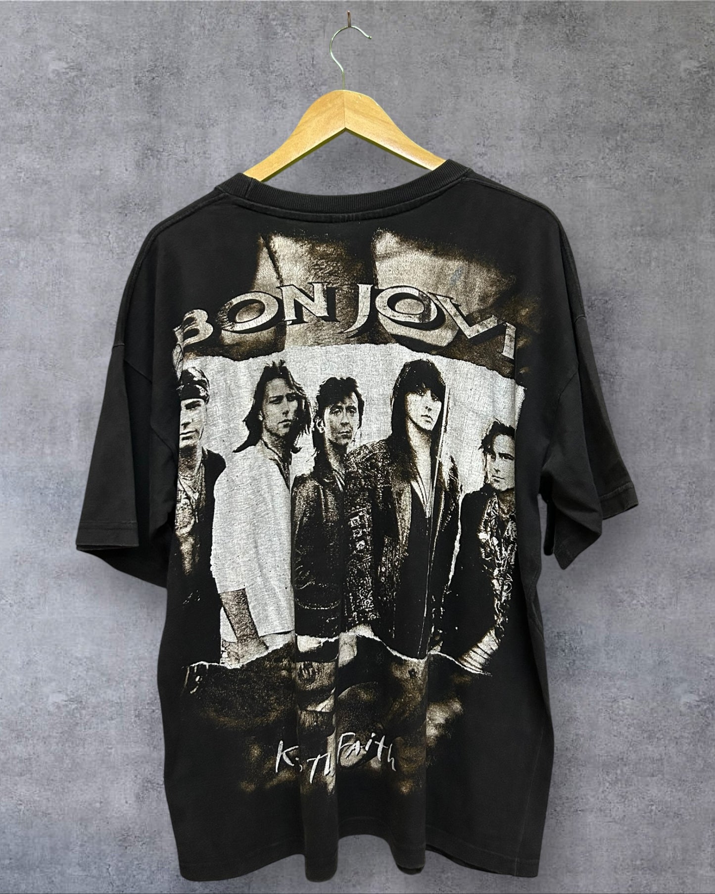 90’s Euro Bon Jovi “Keep the Faith” XL